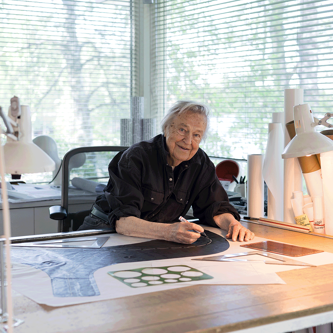 Eero Aarnio 90 years