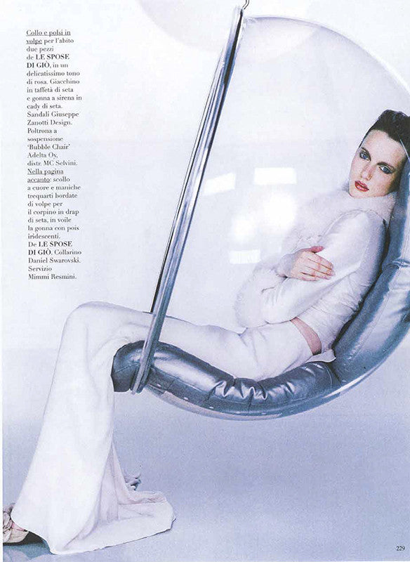 Vogue, 2001